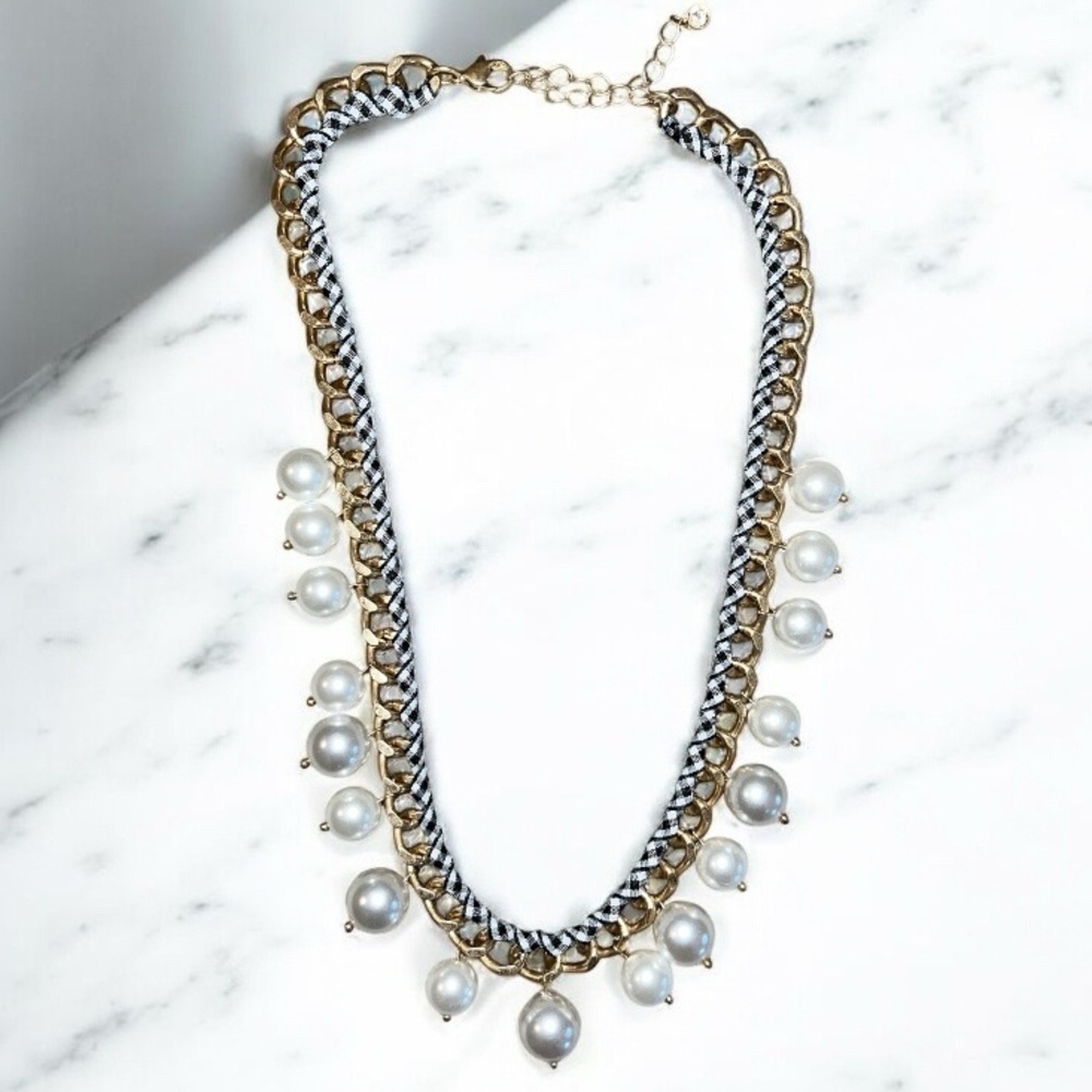 Elegant Kate Spade Gold and Black&White Fabric Pearl Necklace